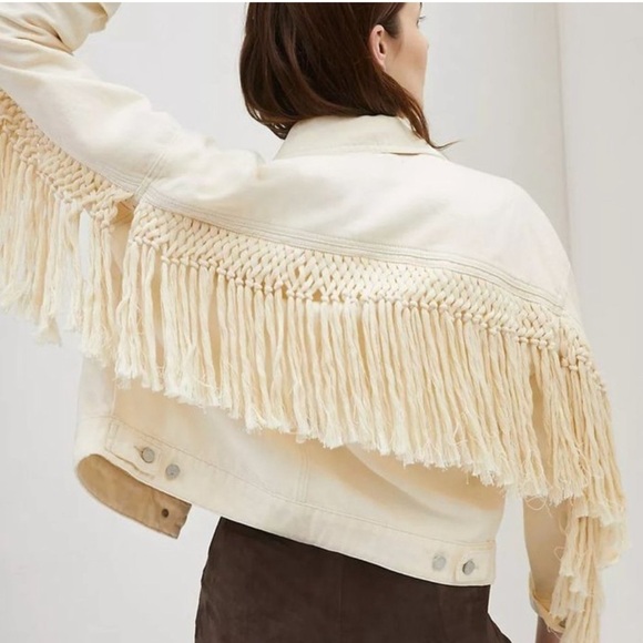 NWT Anthropologie  Blank NYC Sacha High Key Fringe Denim Jacket Size XS - Picture 4 of 7
